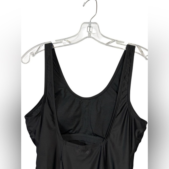 NWOT, LOLË, One-Piece Swimsuit, Black, Size 6, Removable Cups, Empire Waist - Picture 7 of 10